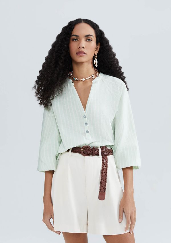 Blusa Feminina Listrada Manga 7/8 Com Botões - Verde XP