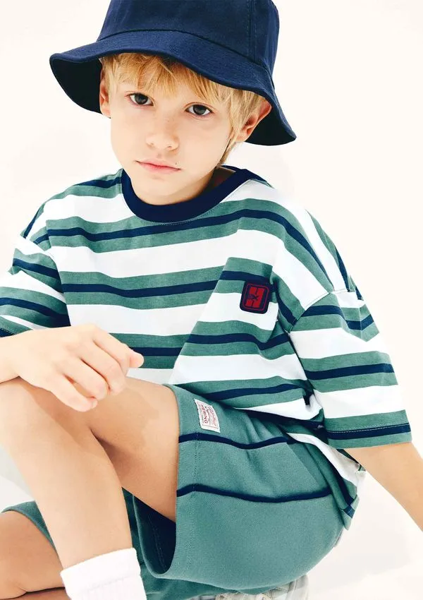 Camiseta Infantil Menino Oversized Com Patch - Verde 004
