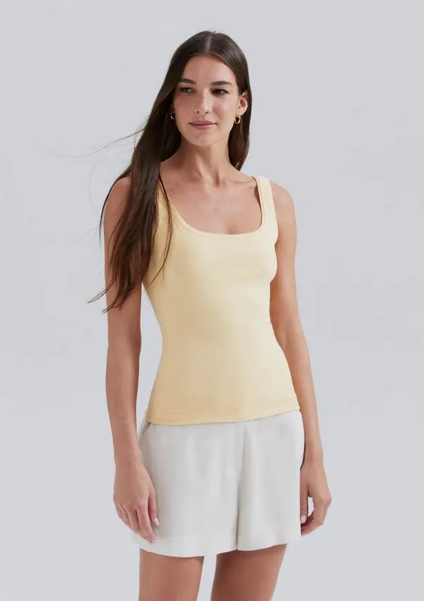 Regata Feminina Decote Quadrado Em Ribana - Amarelo P