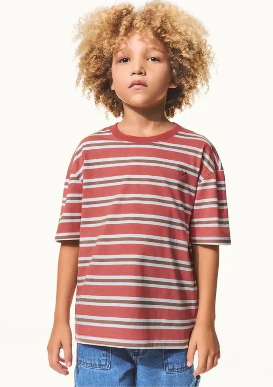Camiseta Infantil Menino Oversized Com Patch - Vermelho 014
