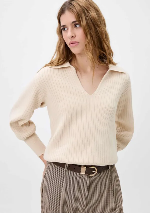 Blusa Polo Feminina Em Tricô - Bege XG