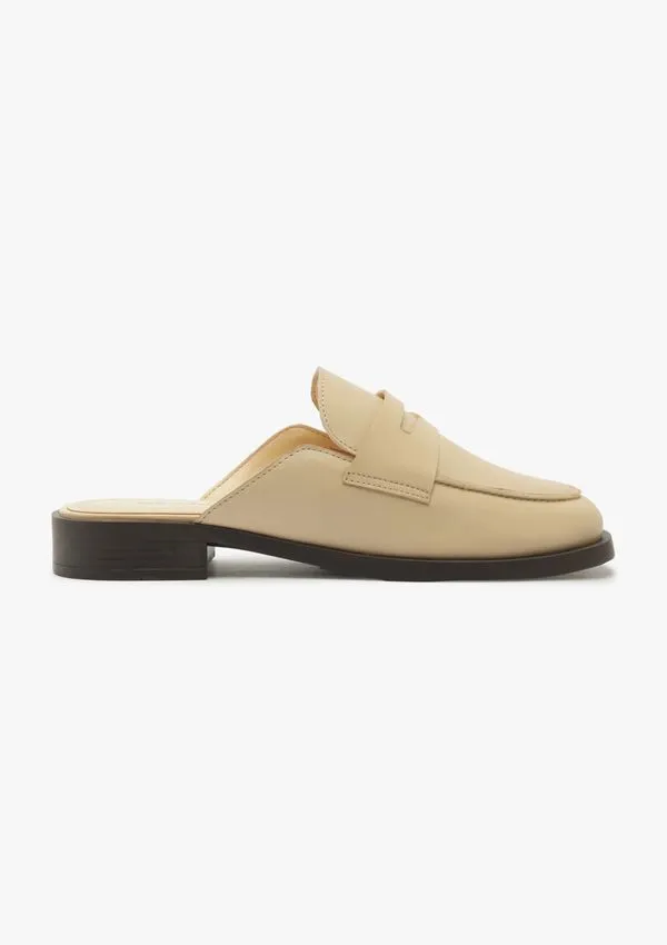 Mocassim Feminino Em Couro - Bege 034