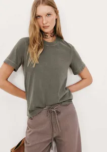 Camiseta Básica Feminina Estonada Soft - Marrom XP