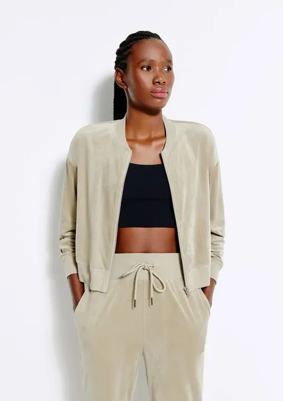Jaqueta Esportiva Feminina Bomber Em Plush - Bege XP