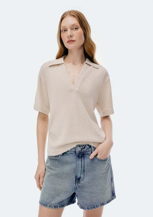 Blusa Polo Feminina Decote V Em Tricô - Creme G