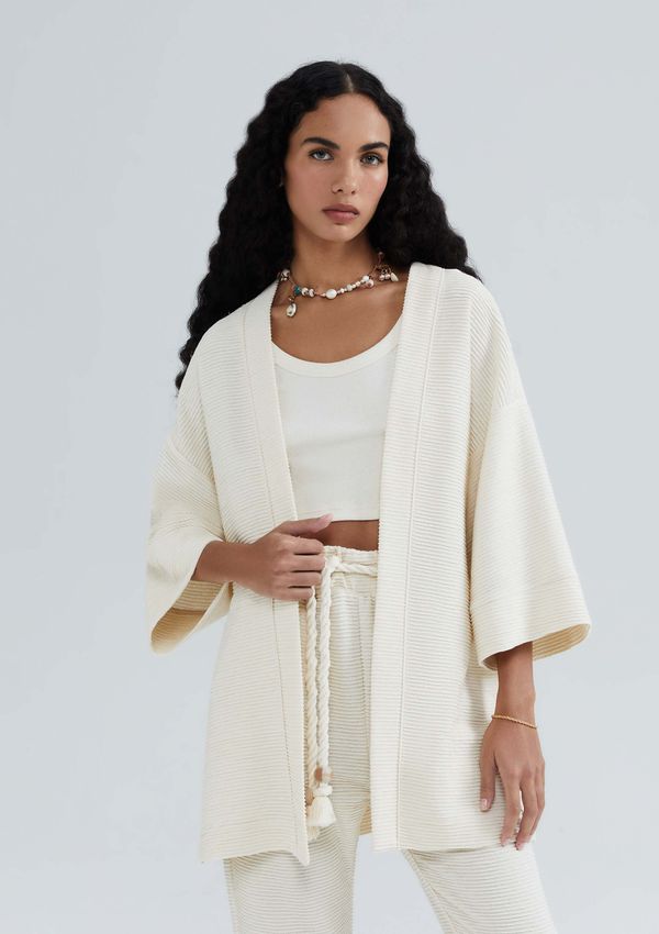 Kimono Feminino Em Malha Texturizada - Creme M