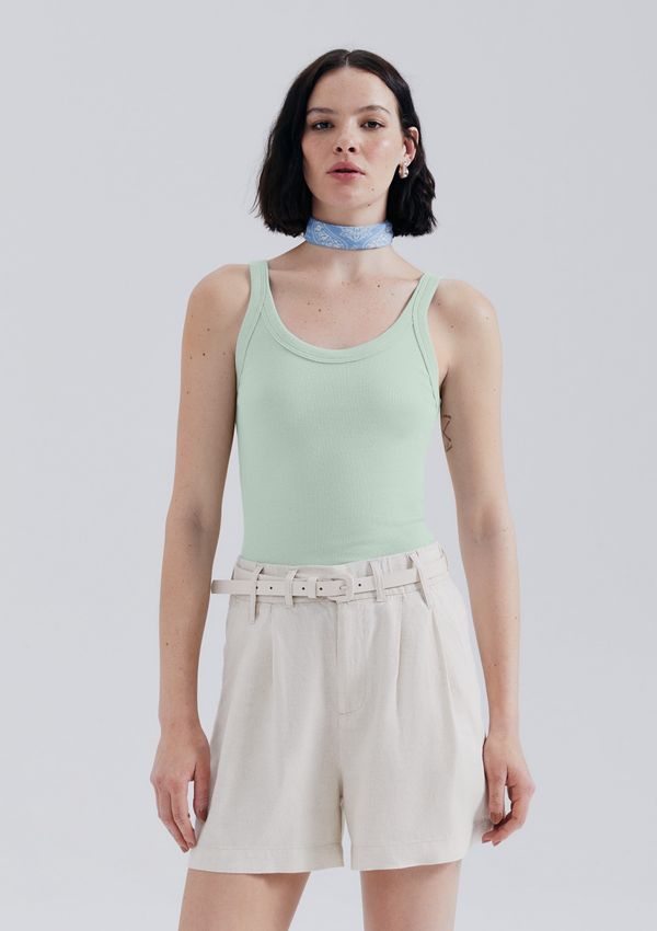 Regata Básica Feminina Slim Rib - Verde M