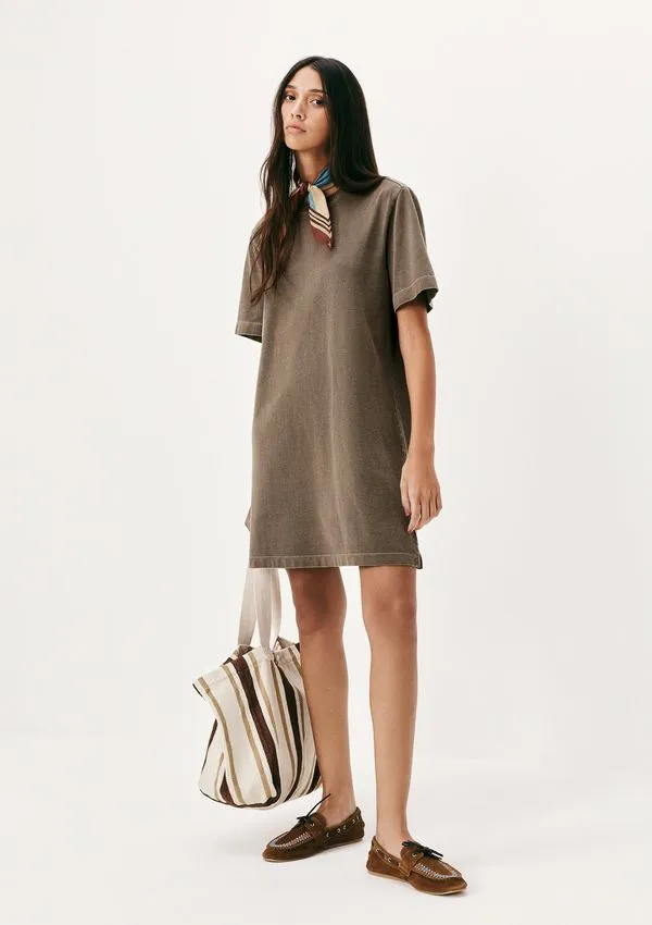 Vestido Curto Reto Estonado - Marrom XP