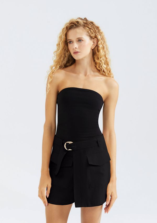 Shorts Saia Em Alfaiataria Com Cinto - Preto 036