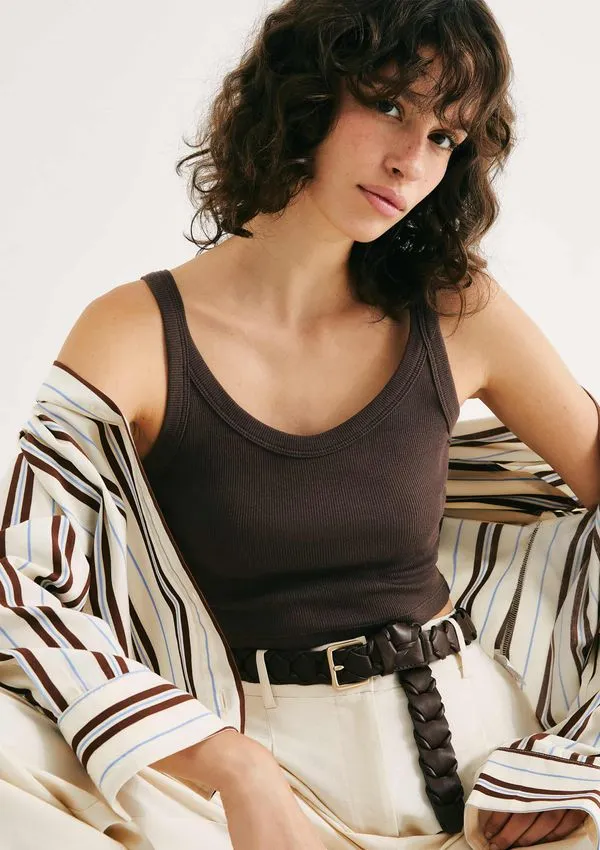 Regata Básica Feminina Cropped Em Ribana Canelada - Marrom XXG