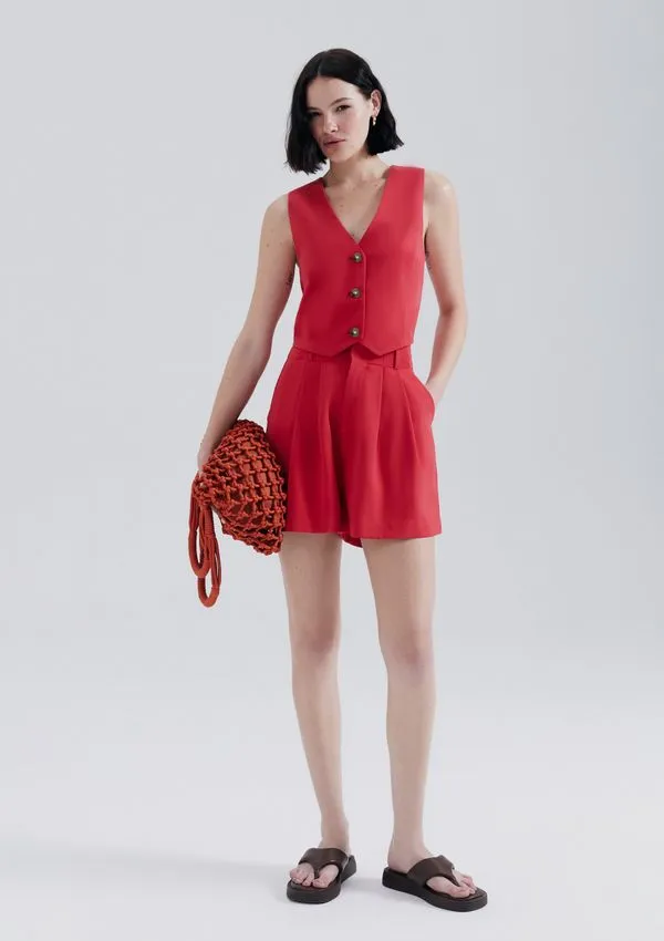 Shorts Feminino Cintura Alta Em Alfaiataria - Vermelho 040