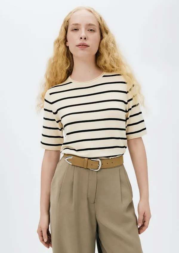 Blusa Feminina Listrada Em Tricô - Off white P