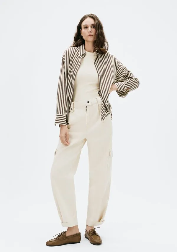 Calça Feminina Carrot Cintura Alta Em Sarja - Off white 040