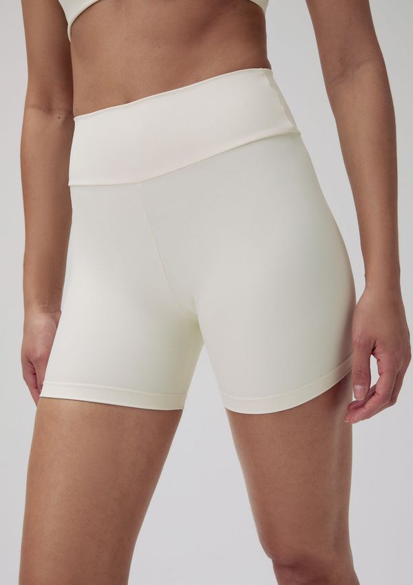 Bermuda Esportiva Feminina - Creme M