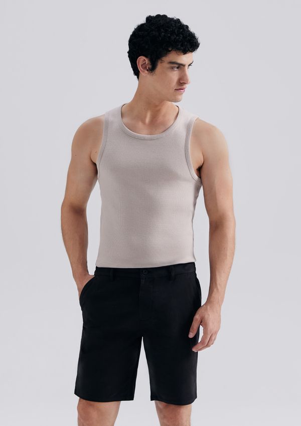 Bermuda Masculina Chino Em Sarja Peletizada - Preto 040