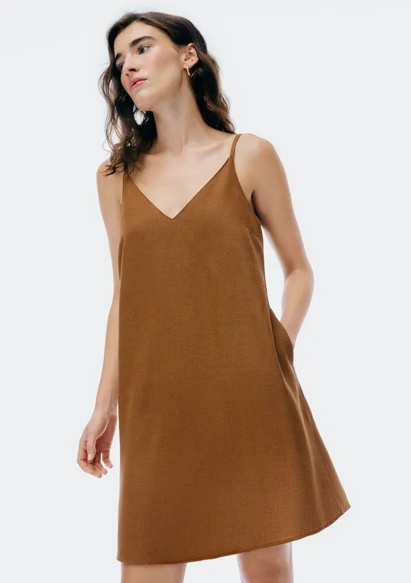 Vestido Curto Em Viscolinho - Marrom XP