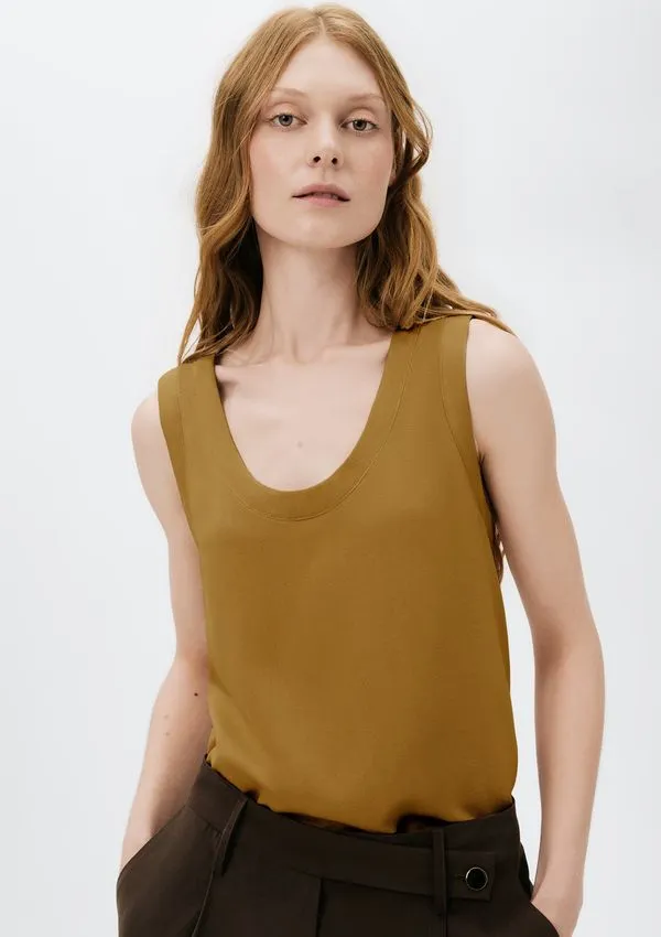 Regata Feminina Decote U Em Viscose - Caqui XP