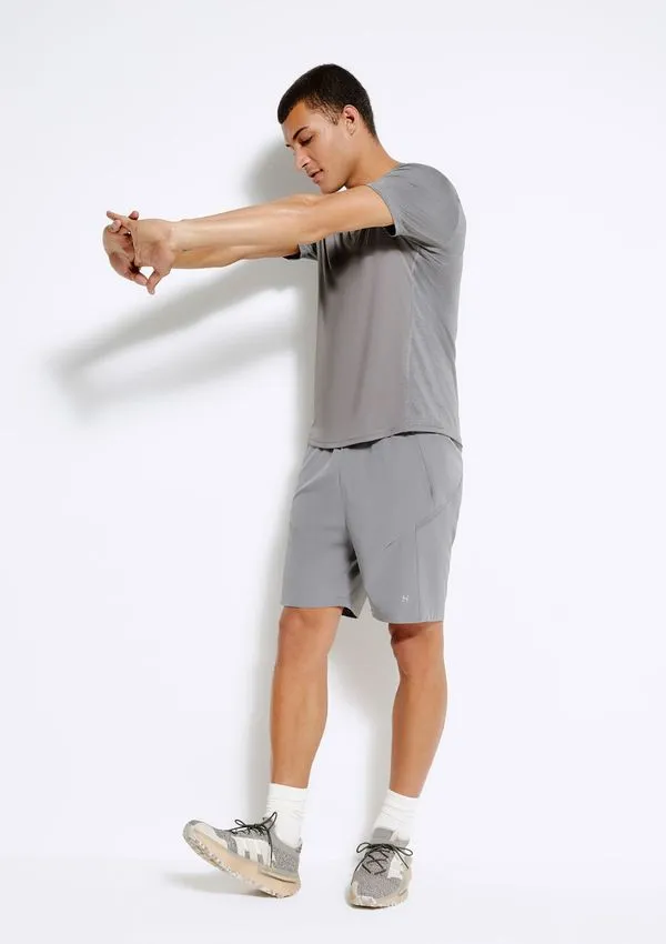 Bermuda Esportiva Masculina Com Recorte - Cinza XG