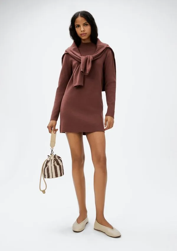 Vestido Curto Manga Longa Em Tricô - Vinho G