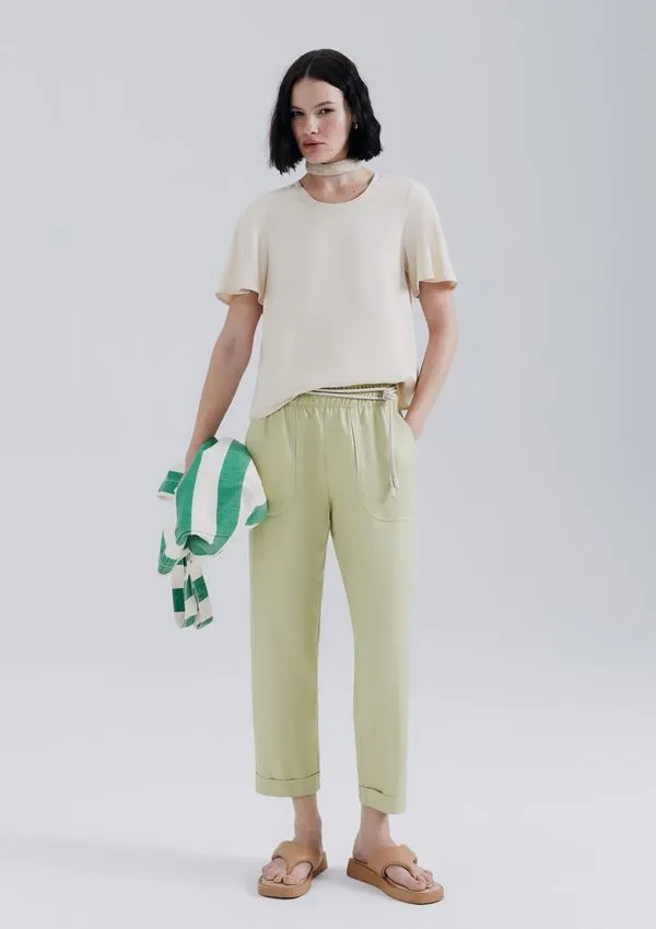 Calça Feminina Carrot Cintura Alta Em Viscose Creponada - Verde P