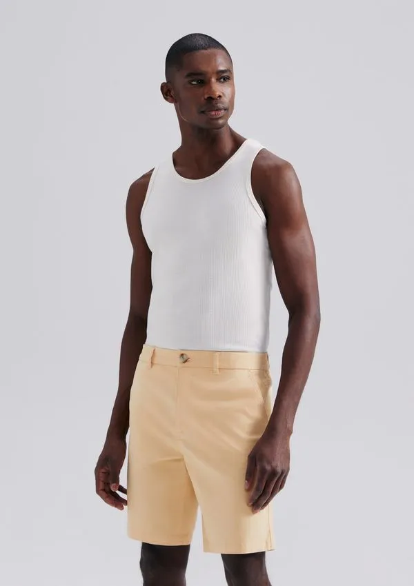 Bermuda Masculina Chino Em Sarja Peletizada - Amarelo 048
