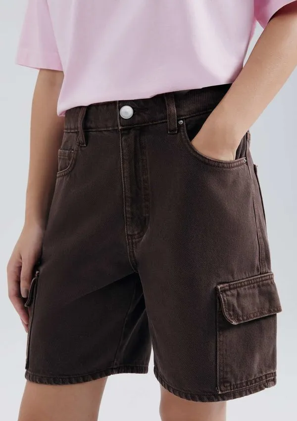 Bermuda De Sarja Feminina Cargo Estonada - Marrom 046