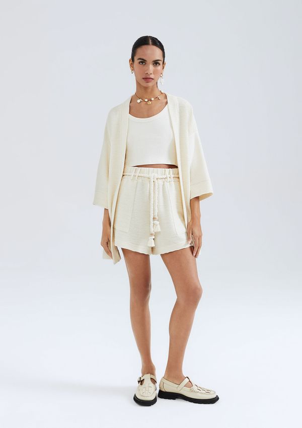 Shorts Feminino Texturizado Com Amarração - Creme XP