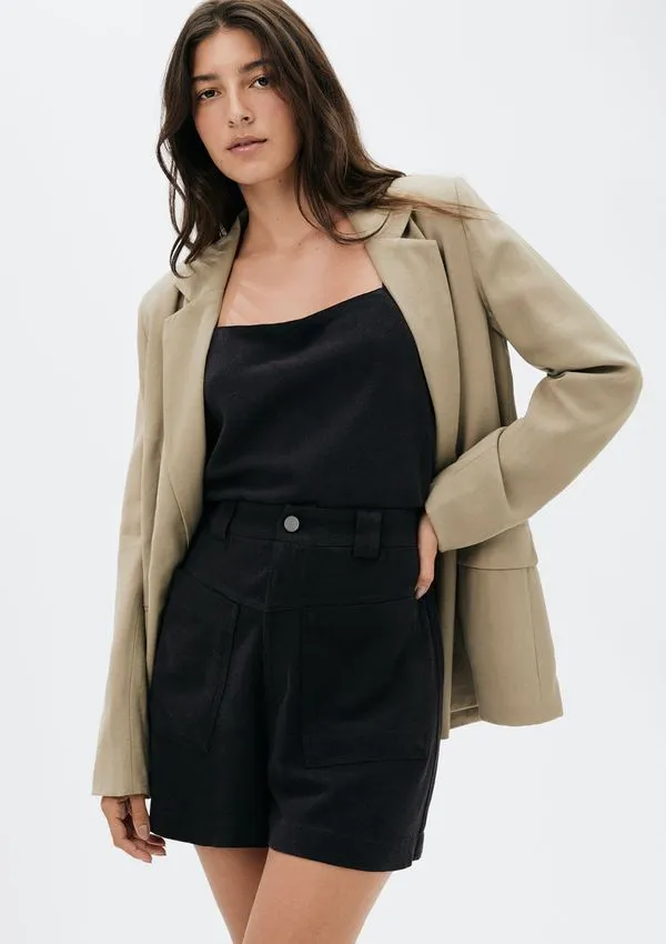 Shorts Feminino Cintura Média Em Viscolinho - Preto 036