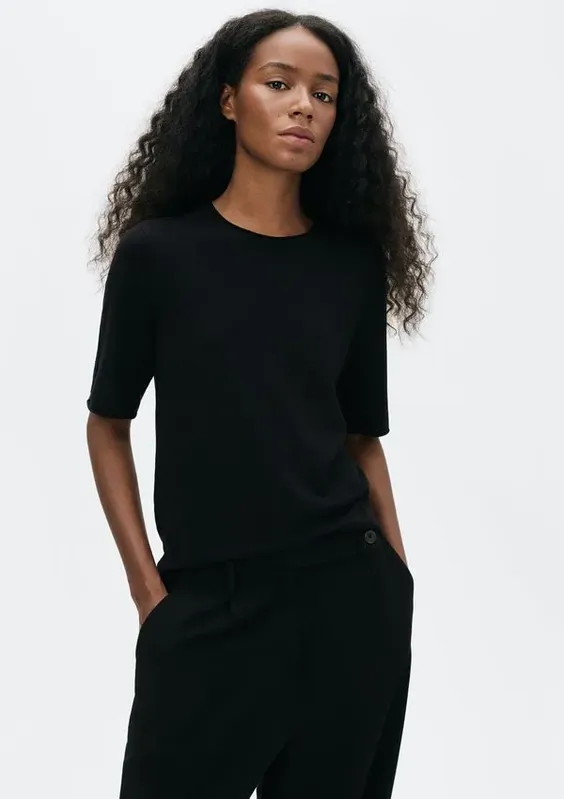Blusa Feminina Manga Curta Em Tricô Leve - Preto XG