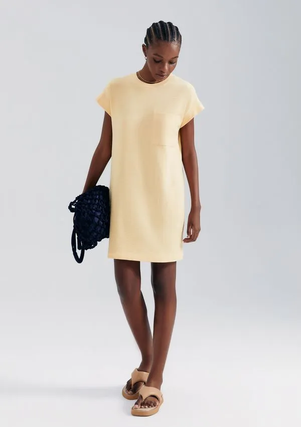 Vestido Básico Curto Texturizado Com Bolso - Amarelo M