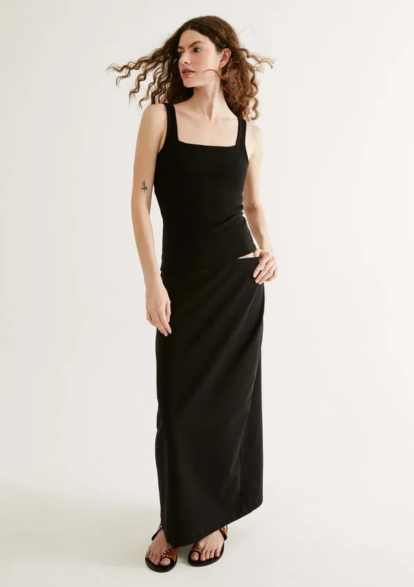 Regata Feminina Decote Quadrado Em Malha Premium - Preto XG