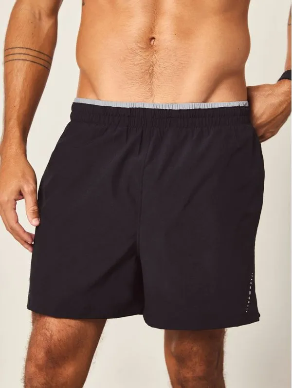 Shorts Runner Masculino Médio Com Viés Refletivo Preto P