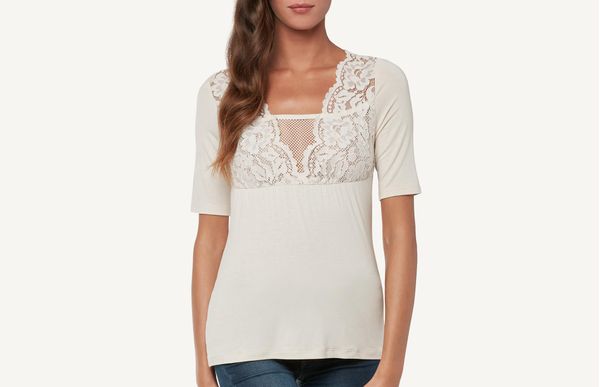 Blusa Manga Curta Aplicações De Renda e Rede - Off-White G