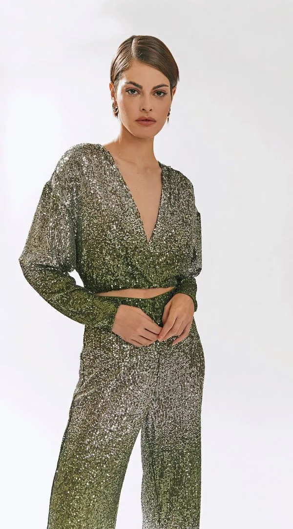 Blusa Iódice Decote Transpassado Manga Longa Com Recorte Verde P