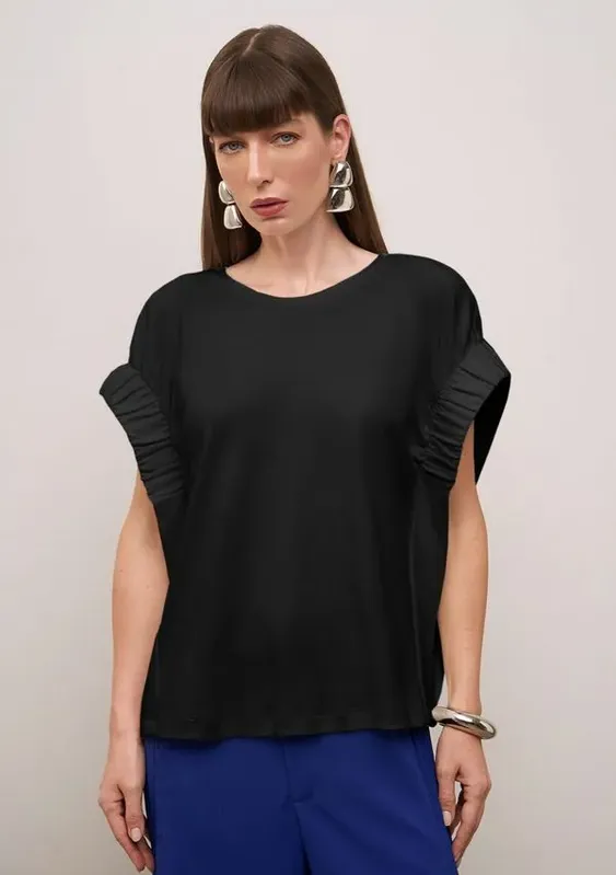 Camiseta Iódice Solta Decote Careca Manga Curta Padrão Preto P