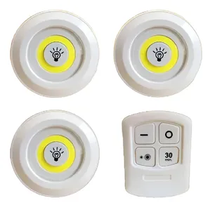 Luminária LED Sem Fio Controle Remoto Conjunto Com 3 Lâmpadas Spot.