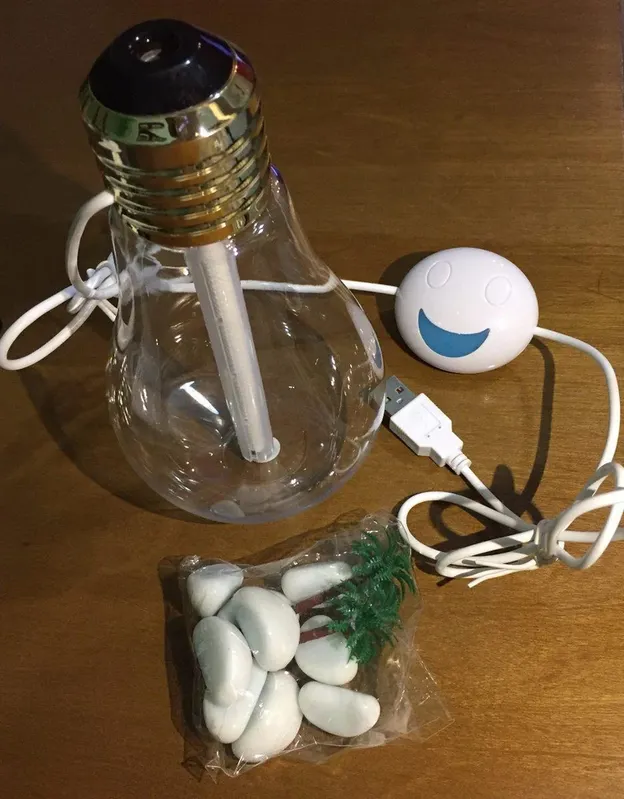 Difusor Umidificador De Ar Ambiente Lâmpada Led Usb 400 Ml