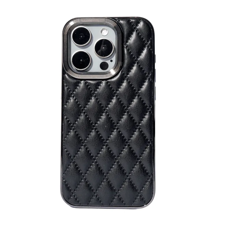 Capa De Couro Com Moldura De Metal Compatível Com Iphone Cor:preto;modelo:15