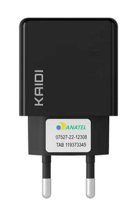 Carregador Elétrico Preto / Carregador Turbo Bivolt Com Cabo Tipo C Incluso
