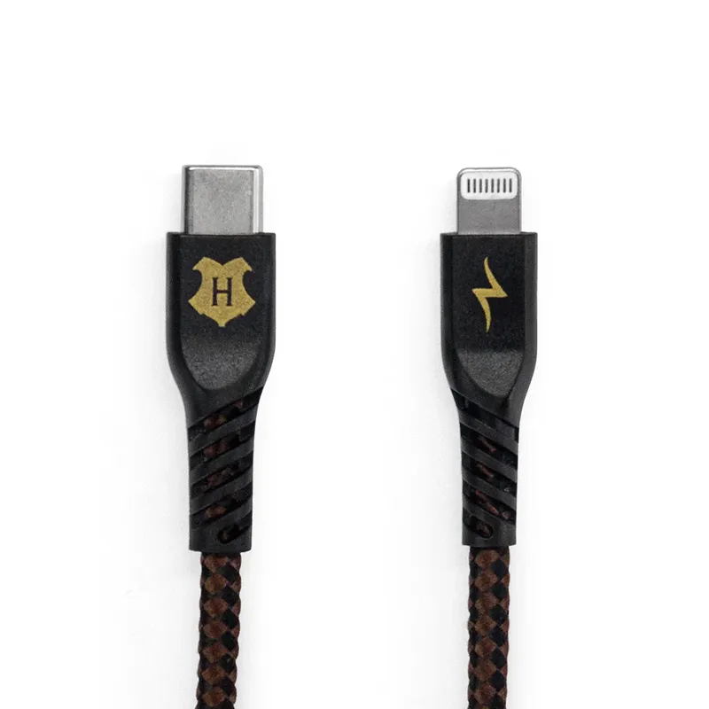 Cabo Strong Usb-c/usb-c 1.2m Hogwarts Harry Potter Preto Cor:preto