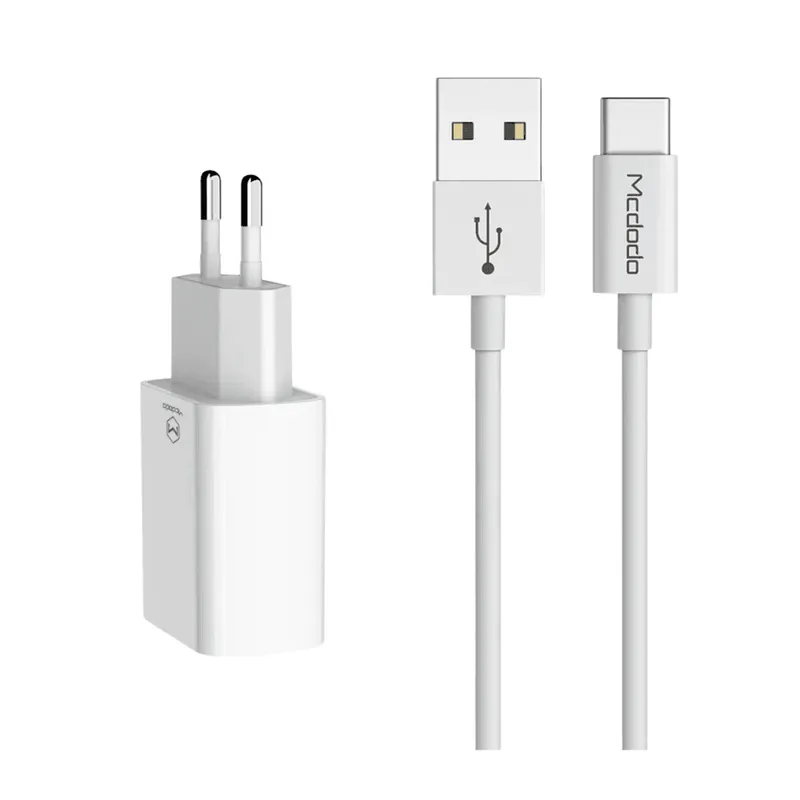 Super Kit Carregador 2p/2 Usb E Cabo Tipo C 2,4a 1,0m Branco