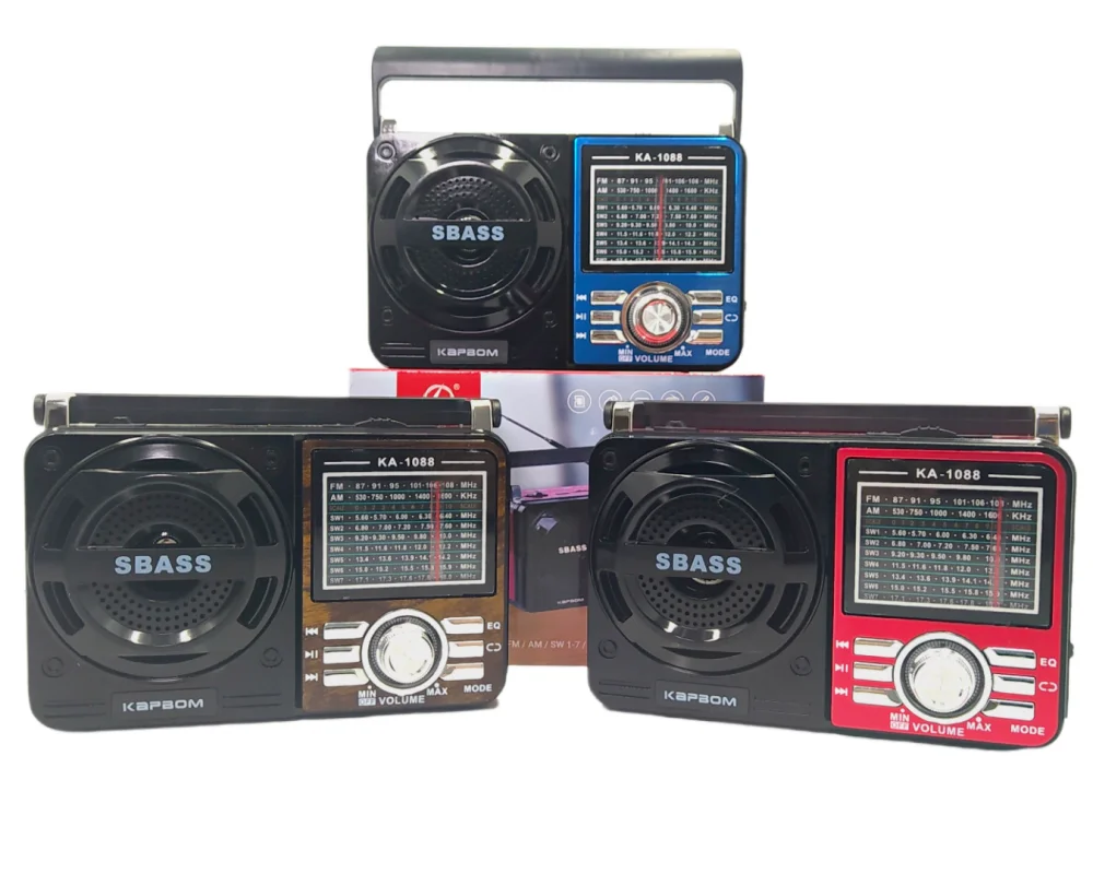 Rádio Retrô Portátil Bluetooth Com Lanterna Kapbom Ka-1088