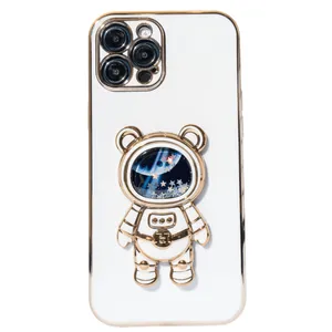 Capa Com Suporte De Astronauta Galvanizado Compatível Com Iphone Modelo:12 Pro;cor:branco