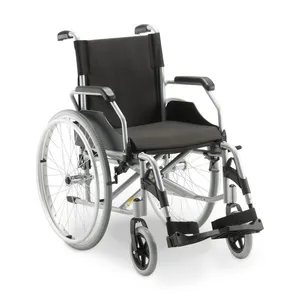 Cadeira de Rodas em Alumínio Dobrável até 120 Kg Assento 44cm D600 Dellamed Preto