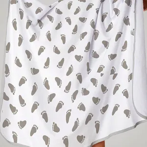 Toalha de Banho Baby Tecebem com Capuz Estampada Mia 70cmx90cm Branco