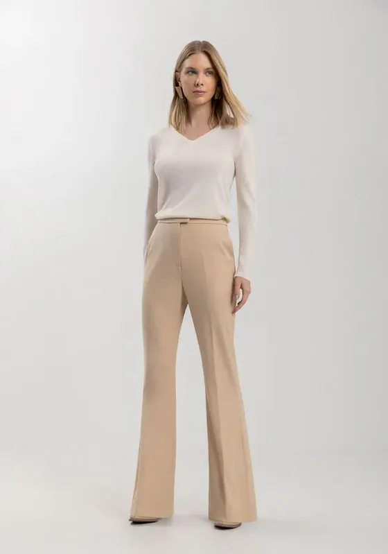 Calça Flare Em Alfaiataria Com Bolsos E Cintura Média BEGE CENTURY G