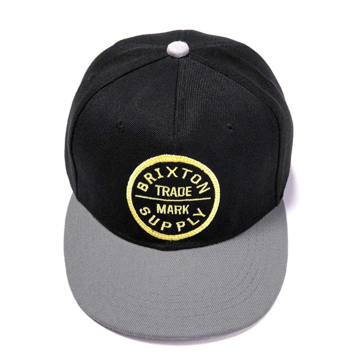 Boné Snapback Bordado Ajustável de Aba Reta Oath