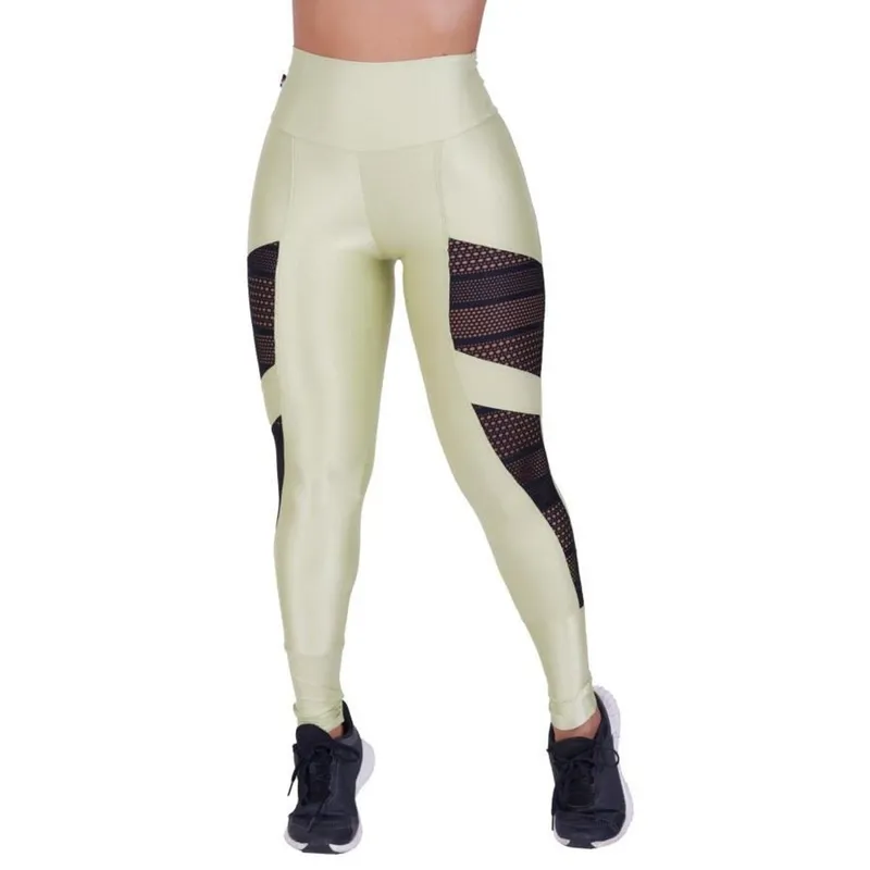 Legging fitness recortes modeladora compressão detalhes