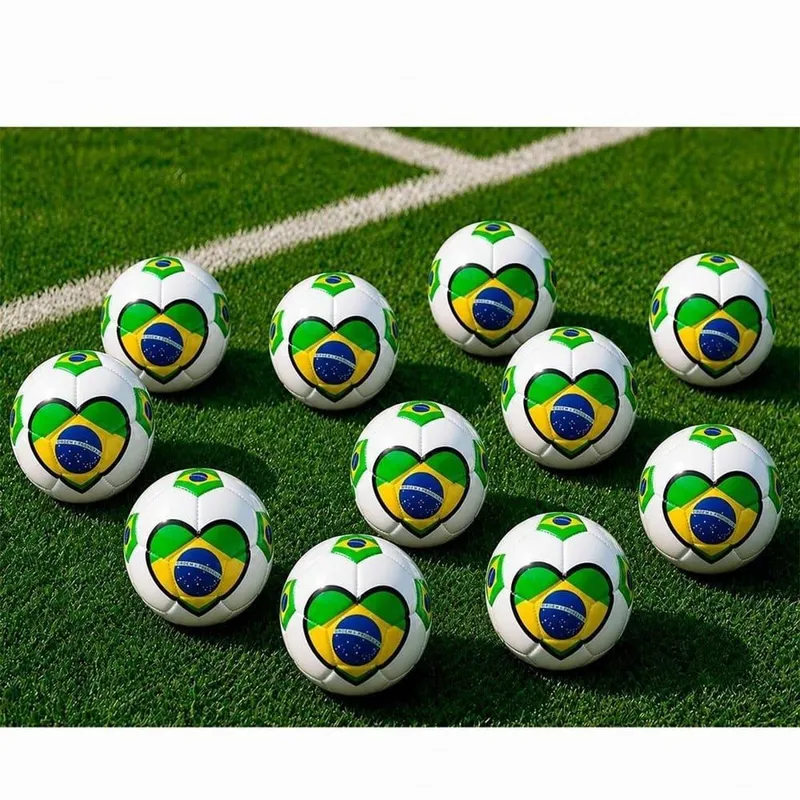 Kit 10 Mini Bolas Brasil Futebol Infantil Recreação Pvc Costurada N°2
