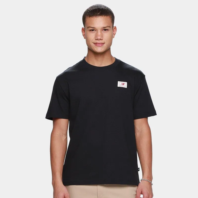 Camiseta New Balance Woven Label Masculina